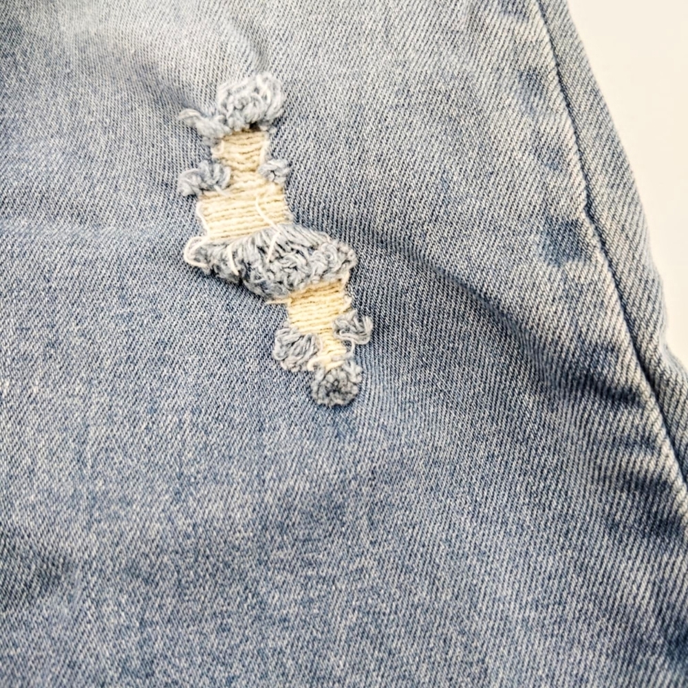Kids Blue Levis Skinny Distressed Jeans - Picture 9 of 14